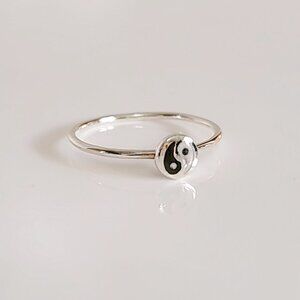 Sterling Silver Dainty Ying Yang Tiny Ring, Women's Ring, Minimalist Ring,